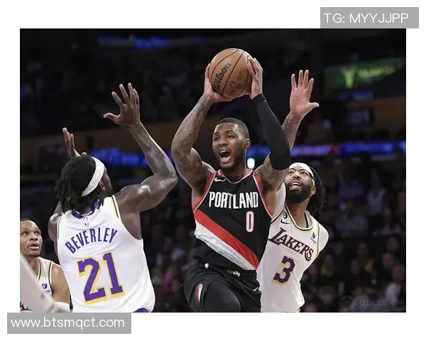 开拓者与湖人精彩对决全场回放视频尽在此处不容错过